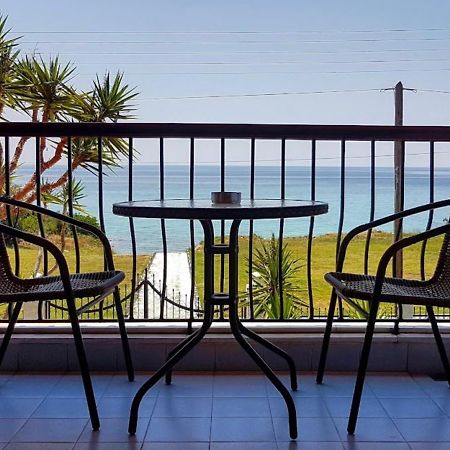 Delfino Hotel Mola Kalyva Ngoại thất bức ảnh