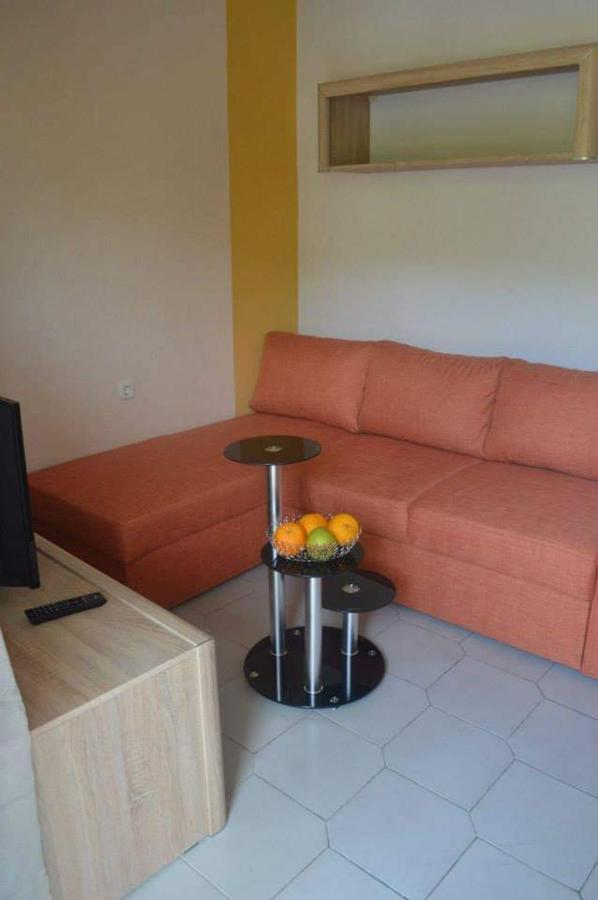 Delfino Hotel Mola Kalyva Ngoại thất bức ảnh